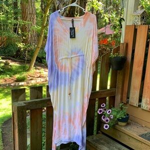 Lazy Daisy Peach and Cream Maxi Dress/Cover Up NWT